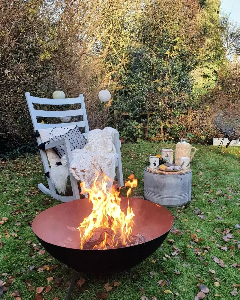 Cozy DIY Fire Pit
