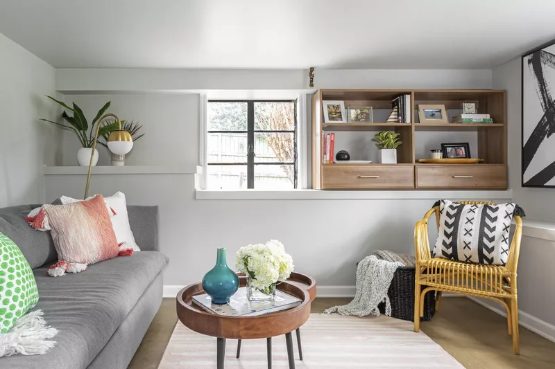 42 Beautiful Gray Living Room Ideas for Peaceful Spaces 10 Cozy Gray Sitting Room