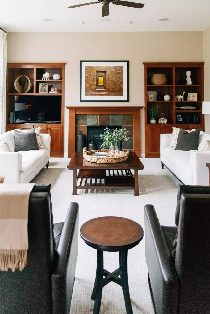 35 Spacious Living Room Ideas That Will Wow Your Guests 21 Create Symmetry