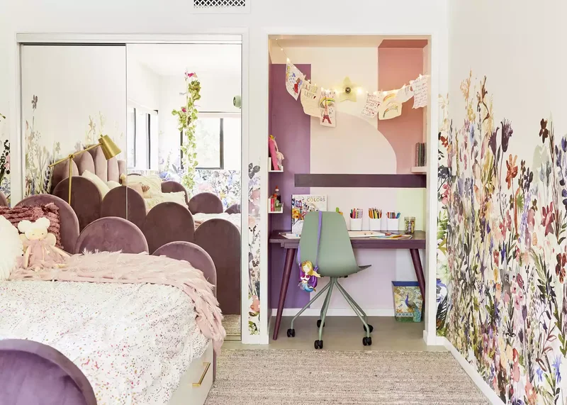 12 Beautiful Reach-In Closet Ideas for Your Next Makeover 8 Create a Closet Office