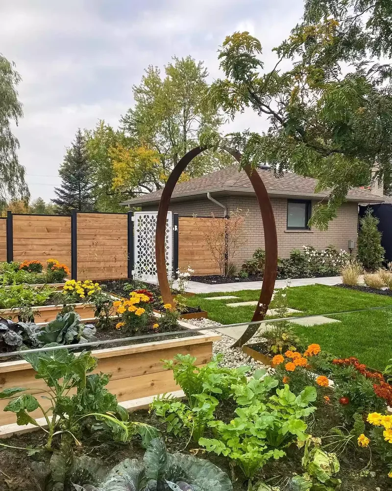 57 Stunning Garden Decor Ideas to Transform Your Outdoor Space 55 Create a Passageway