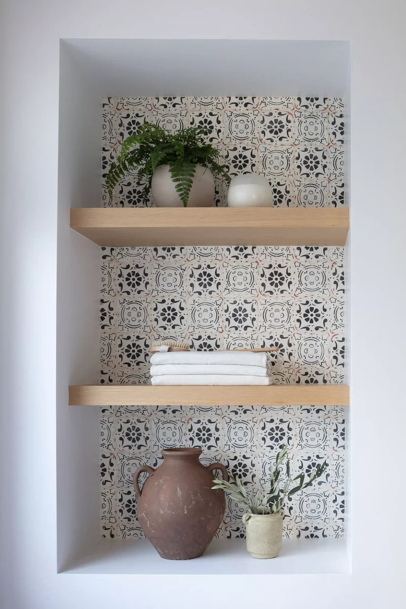 51 Stunning and Inspired Bathroom Wall Decoration Ideas 20 Create a Patterned Backdrop