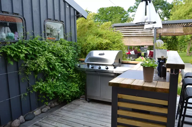 Create an Outdoor Kitchen