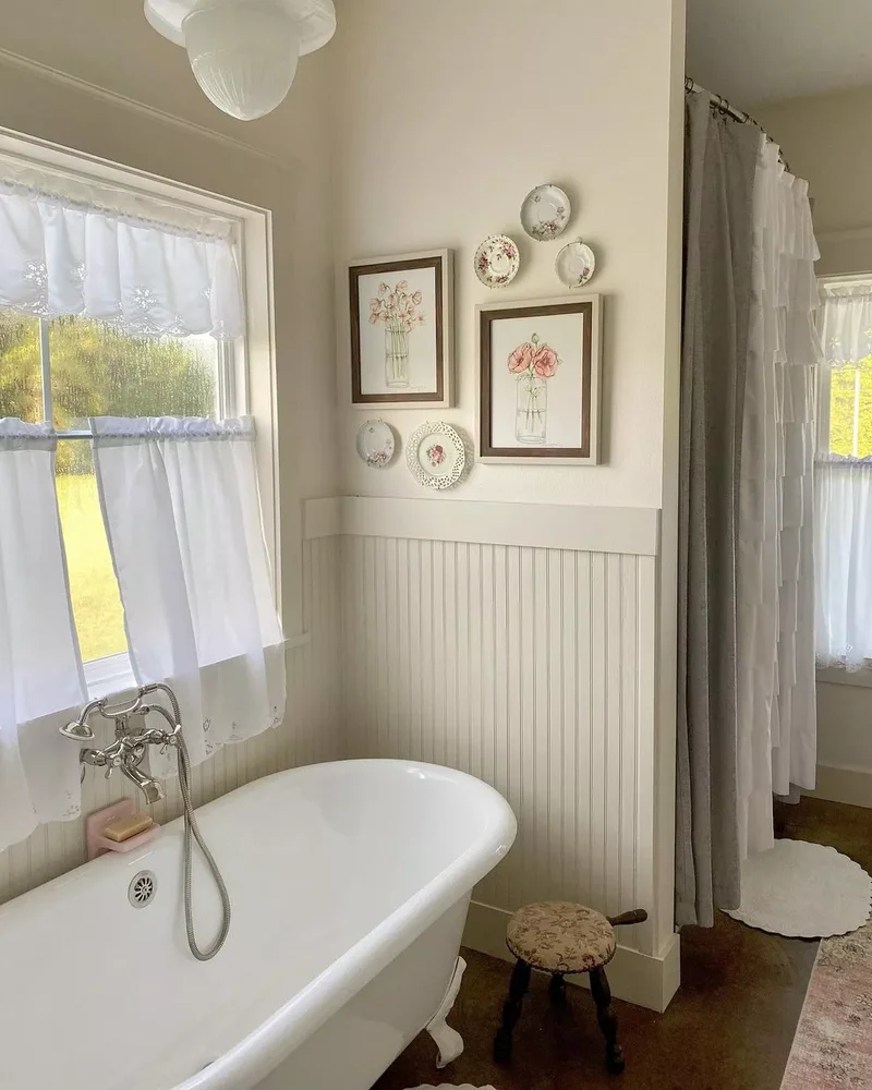 42 Country Bathroom Ideas for Your Modern Farmhouse Style 3 Curated Gallery Wall
