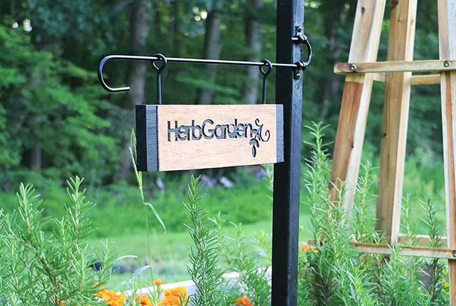 57 Stunning Garden Decor Ideas to Transform Your Outdoor Space 8 Customize With Signs