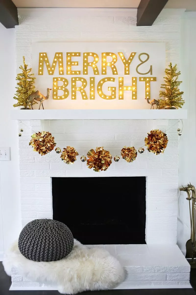 61 Unique DIY Christmas Garland Ideas for Festive Decor 25 DIY Mylar Pompom Garland