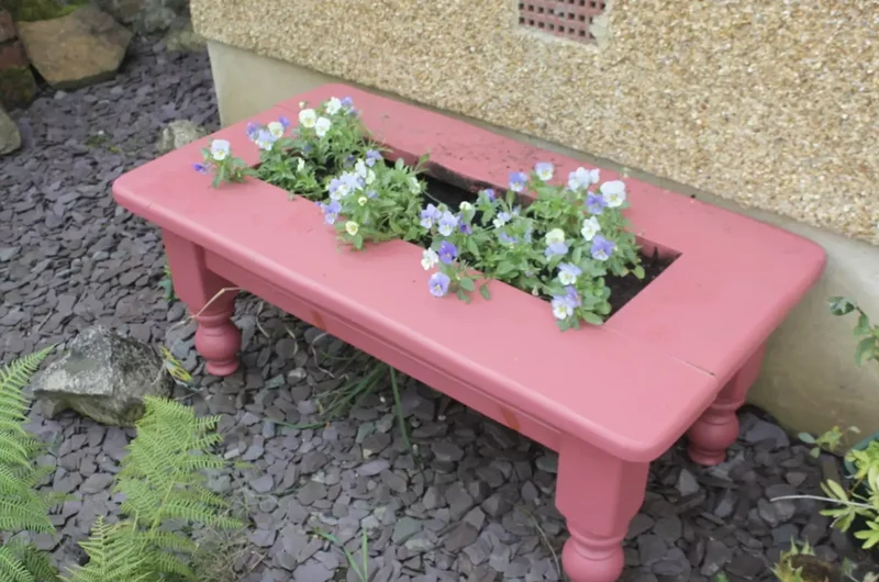 32 Creative Raised Garden Bed Ideas for Your Outdoor Space 11 DIY Table Raised Garden Bed