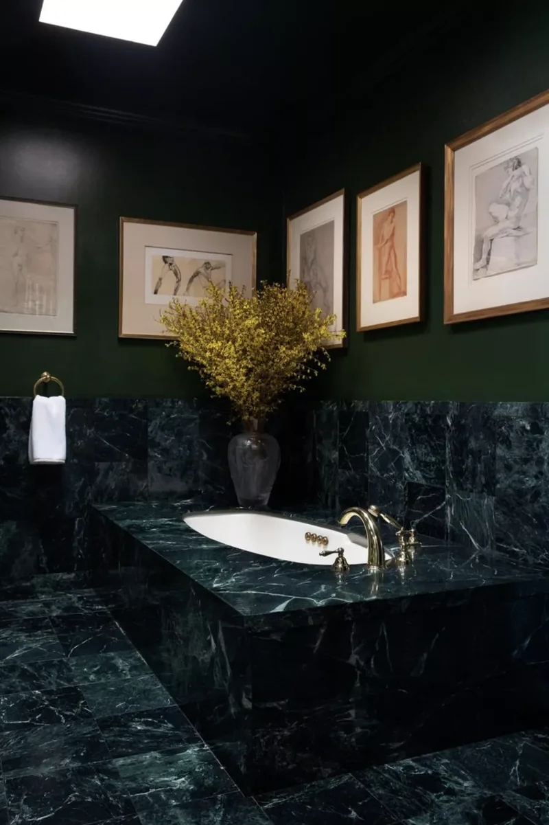 42 Vibrant Bathroom Color Ideas for Small Space Styling 4 Dark Green