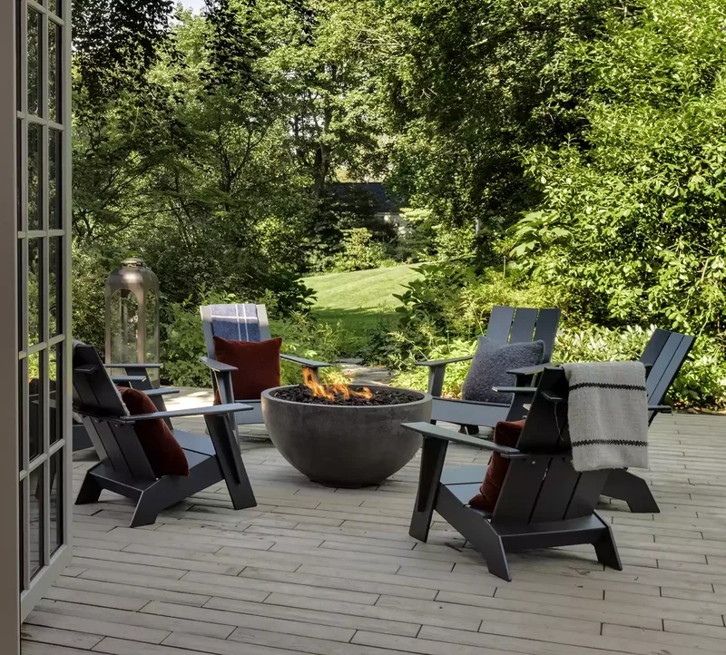 60 Backyard Fire Pit Ideas for Your Summer Project List 23 Deck With Fire Pit