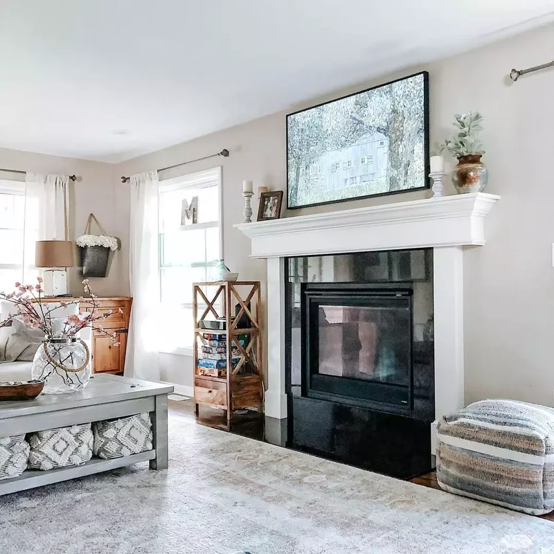 Decorate Around the TV