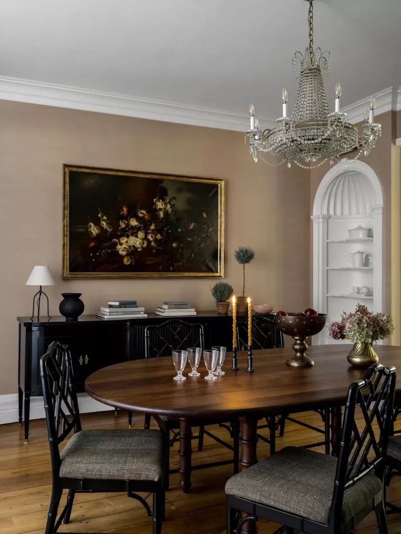 Decorate With Antiques