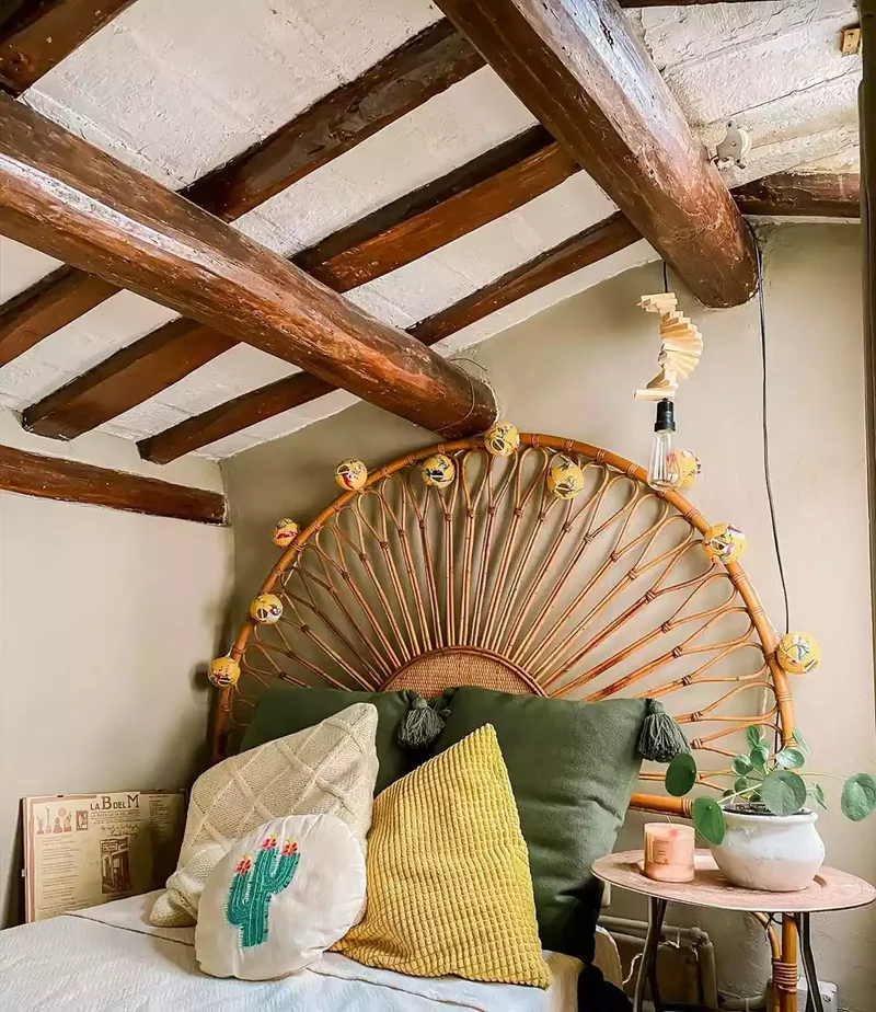 22 Guest Bedroom Ideas to Make the Most of Small Spaces 20 Decorate With Plants