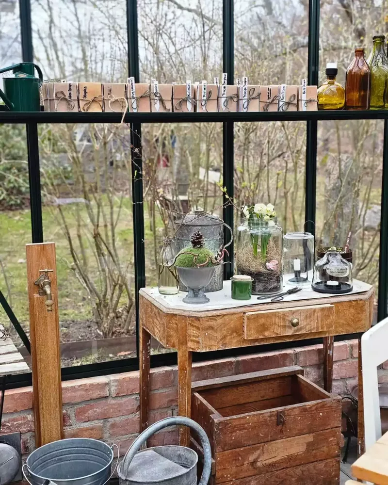 Decorate With Preloved Furniture Pieces