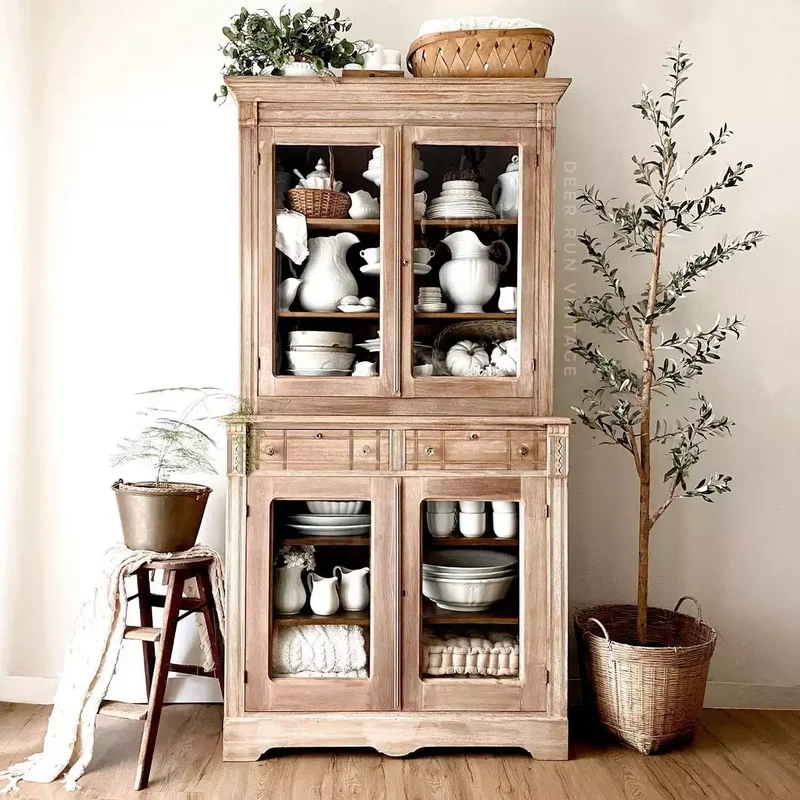 67 Farmhouse Style Ideas for Your Modern Rustic Home 16 Decorate With Rustic Baskets