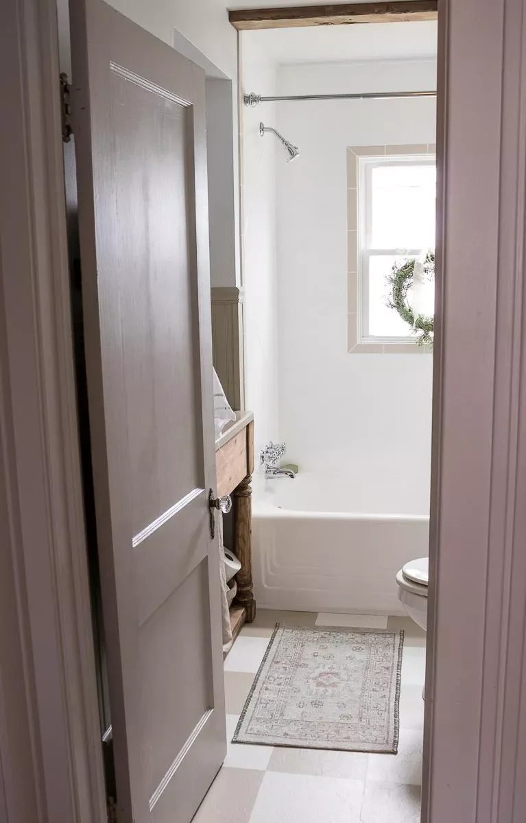 Decorating Your Bathroom for Christmas: 32 Festive Ideas 19 Decorate the Shower Window