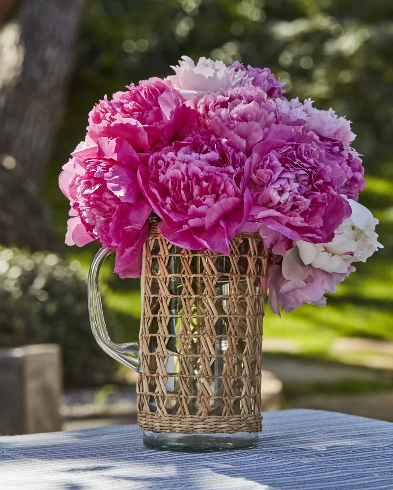 40 Budget-Friendly Backyard Ideas for Any Outdoor Space 32 Decorate with Colorful Bouquets