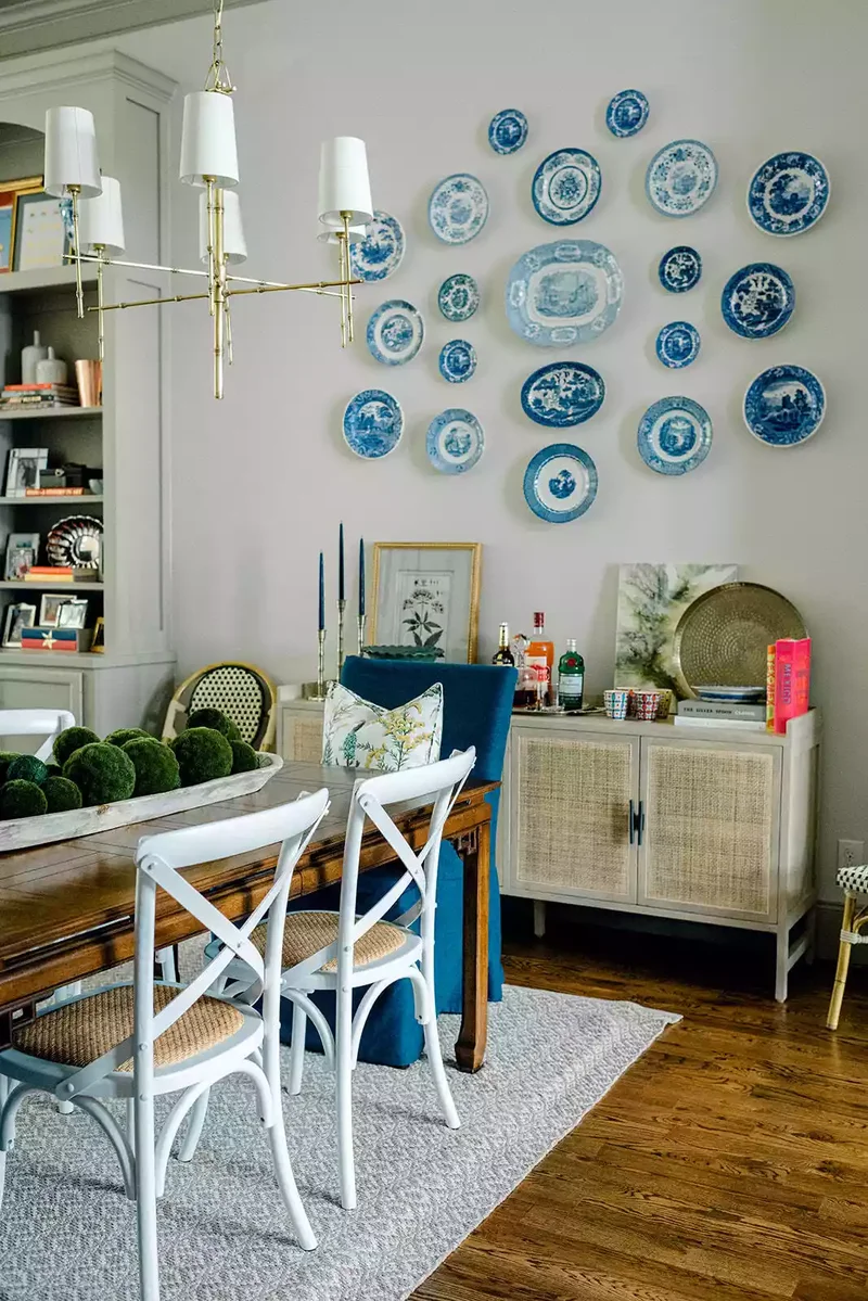 43 Stunning Kitchen Wall Decor Ideas to Transform Your Space 35 Decorative Plate Collection