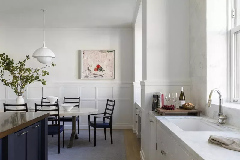 Define With Wainscoting