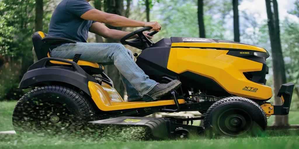 Determining the Ideal Battery Size for Cub Cadet Riding Mower