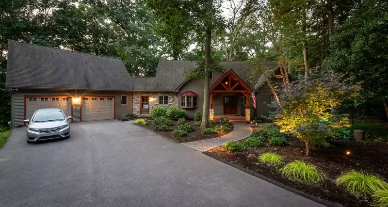 24 Stunning Driveway Landscaping Ideas for Amazing Curb Appeal 7 Different Plant Species