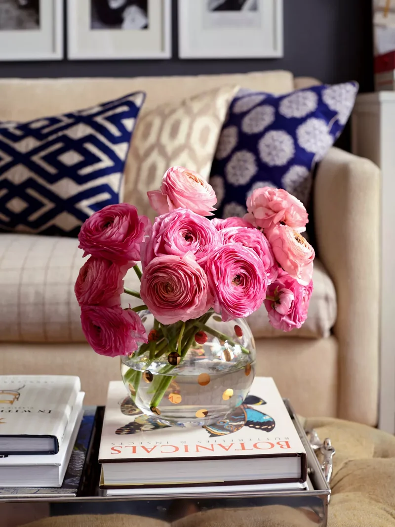 33 Stylish Ottoman Decorating Ideas for Your Living Room 5 Display Coffee Table Books