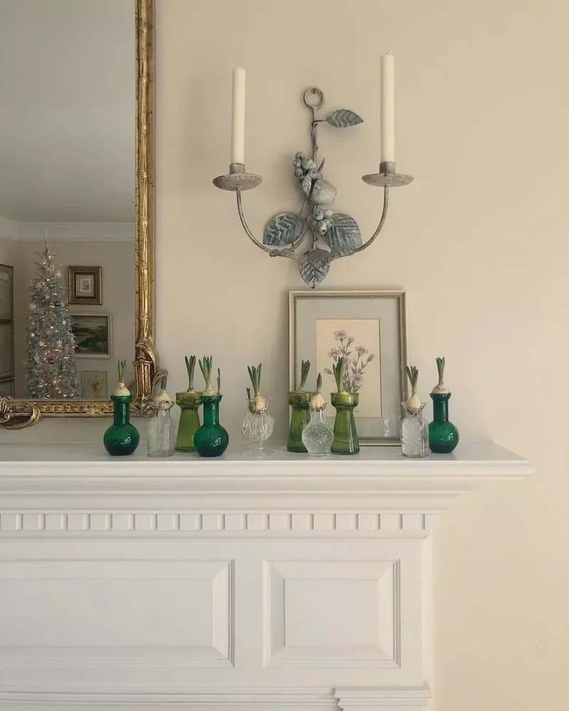 Display Colorful Glass