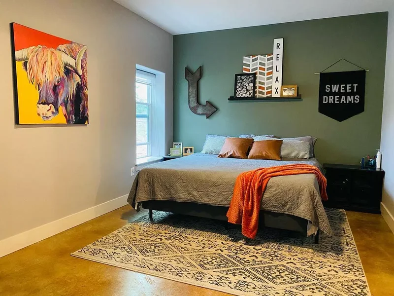 Display Objects and Art