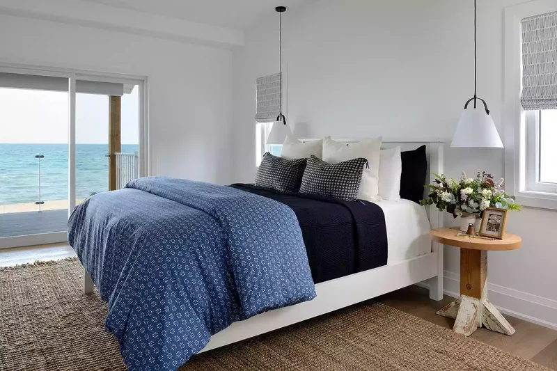 Dress the Bed in Blue