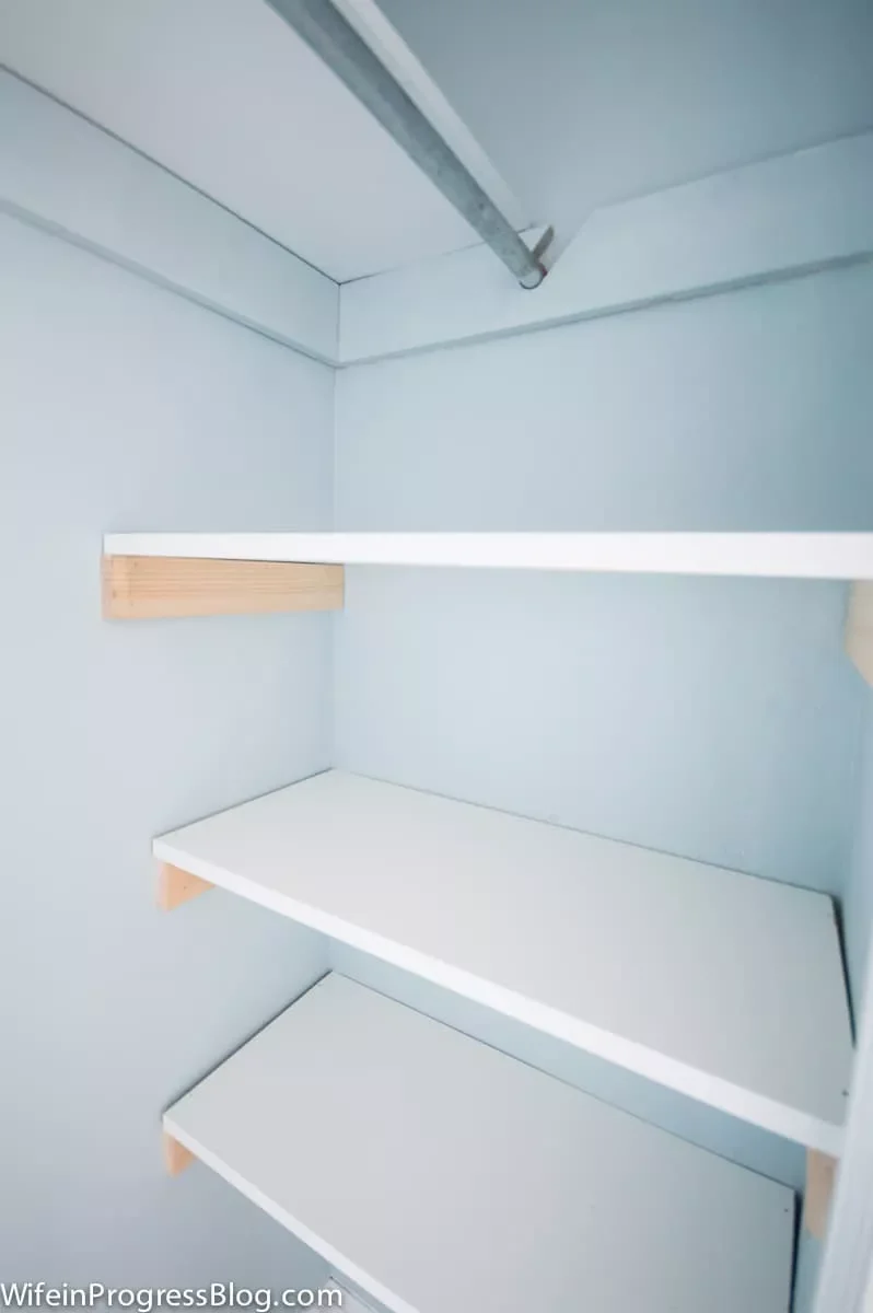 Easy DIY Closet Shelves