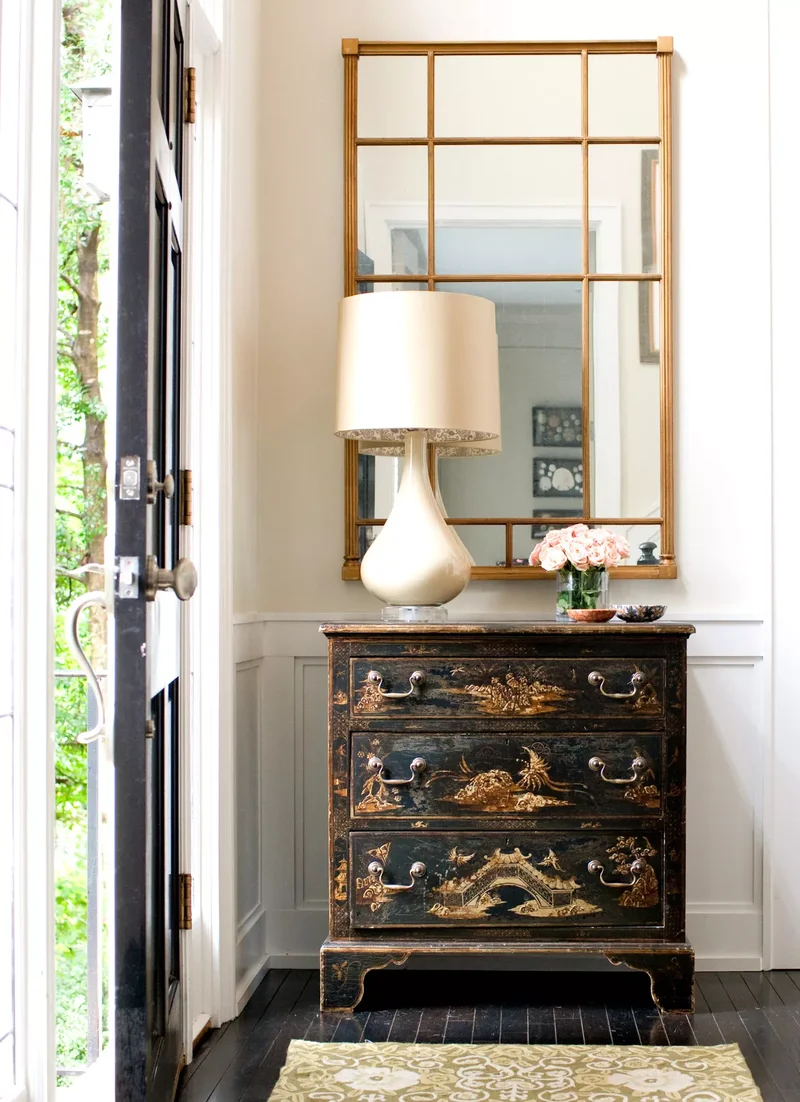 20 Stylish Entryway Decor Ideas to Welcome Guests Warmly 3 Elegant Entryway Decor