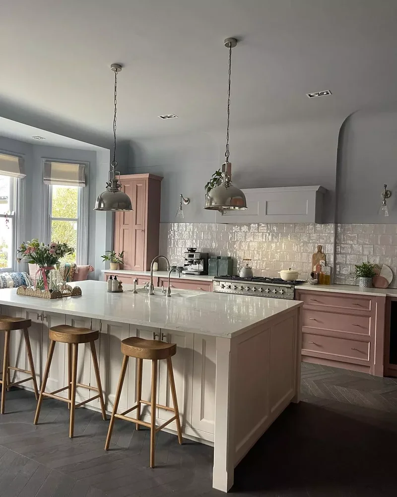 30 Pink Kitchen Designs Showing Pink as the Ideal Neutral 28 Embellish With Silver Accents