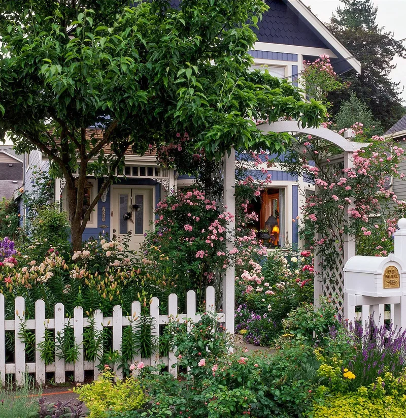 20 Beautiful Garden Arbor Ideas for Your Outdoor Oasis 14 Embrace Cottage Style