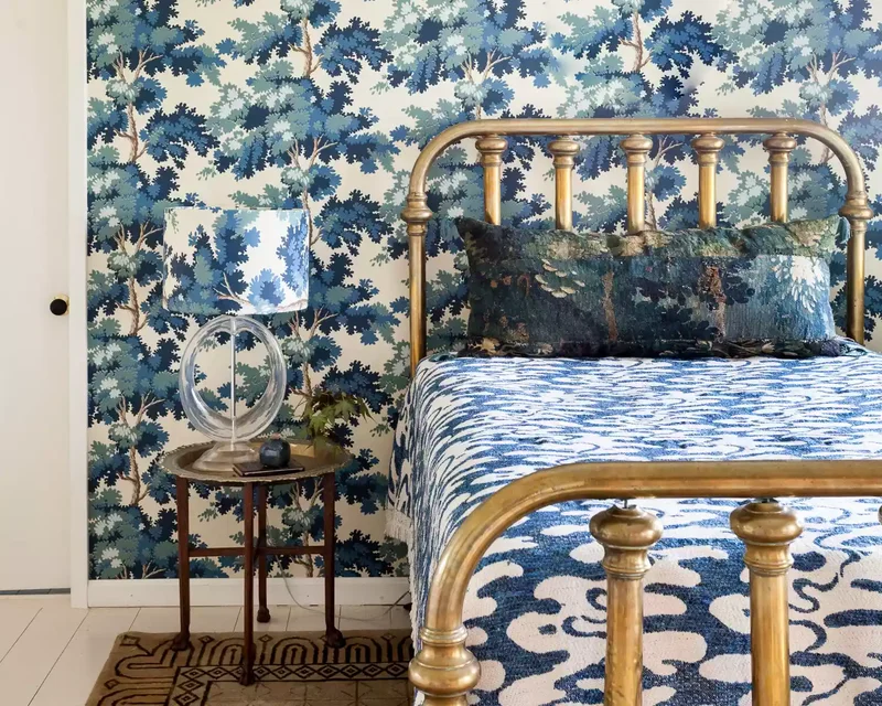 52 Small Bedroom Ideas That Maximize Your Compact Space 11 Embrace Tonal Patterns