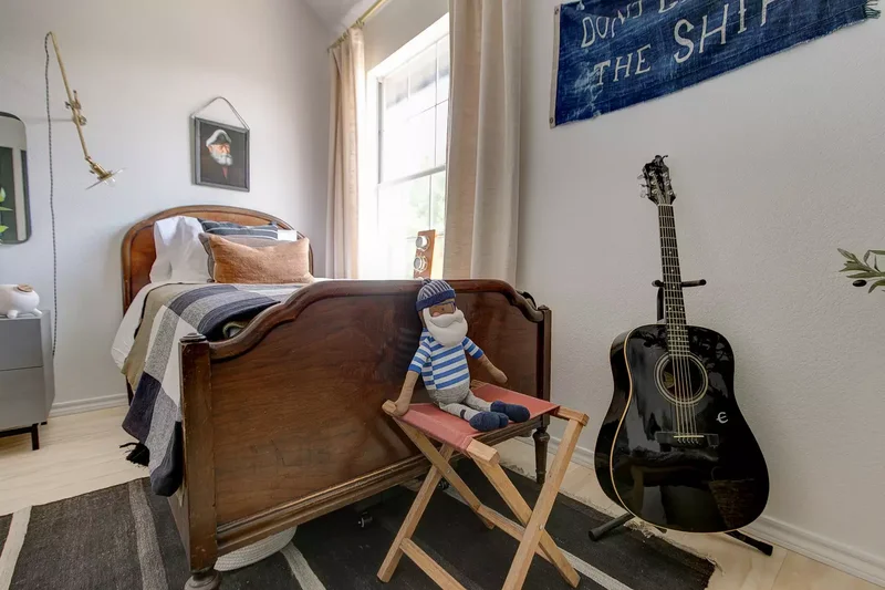 Embrace a Nautical Theme