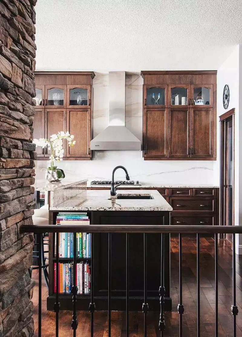 Enjoy the Best of Both Worlds