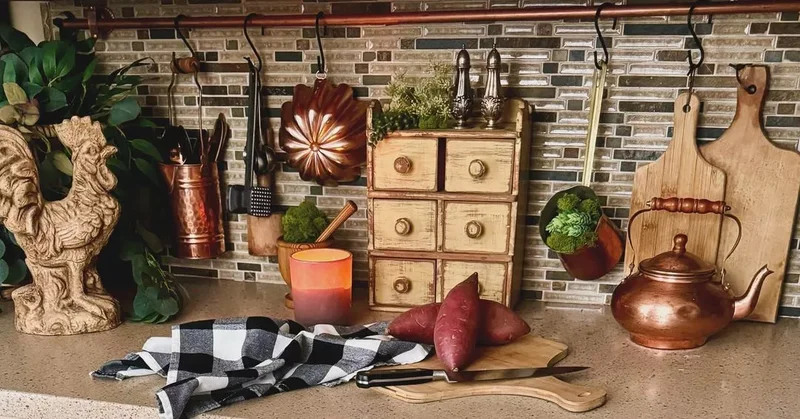 Everyday Objects at Work