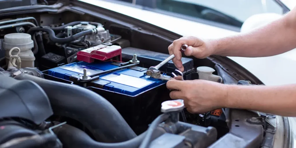 Factors to Keep in Mind When Choosing a Wrench for a Car Battery