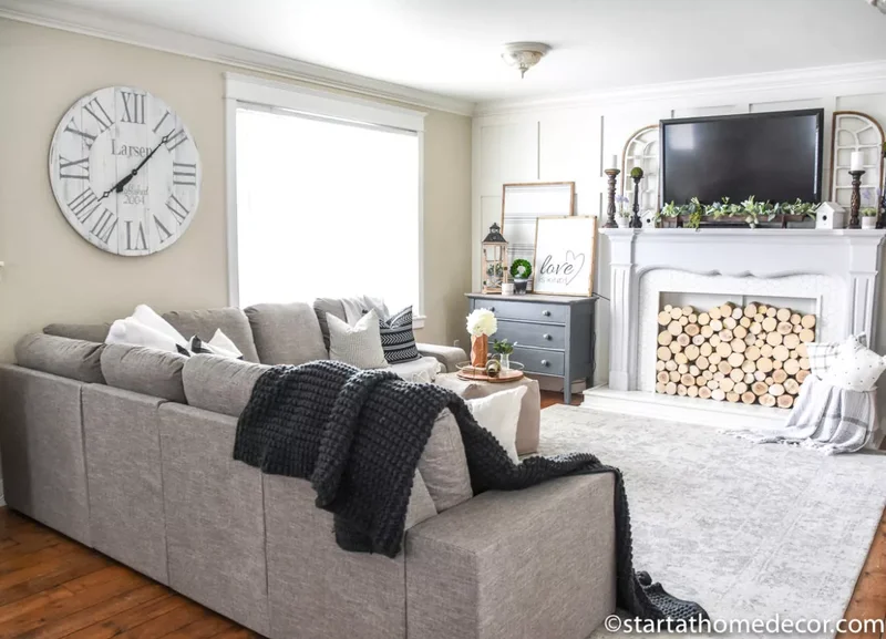 42 Beautiful Gray Living Room Ideas for Peaceful Spaces 41 Farmhouse Gray