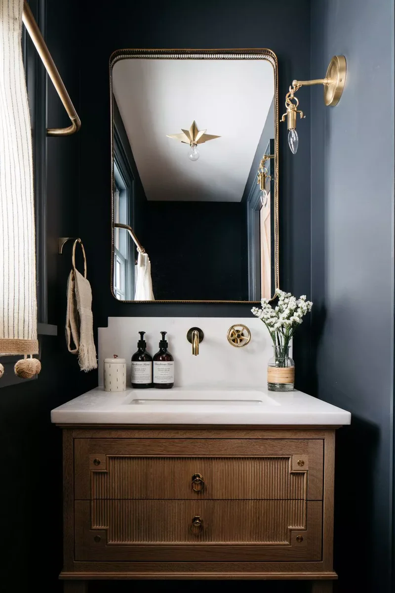 32 Half Bath Design Ideas to Inspire Bold Experimentation 22 Farmhouse Vanity