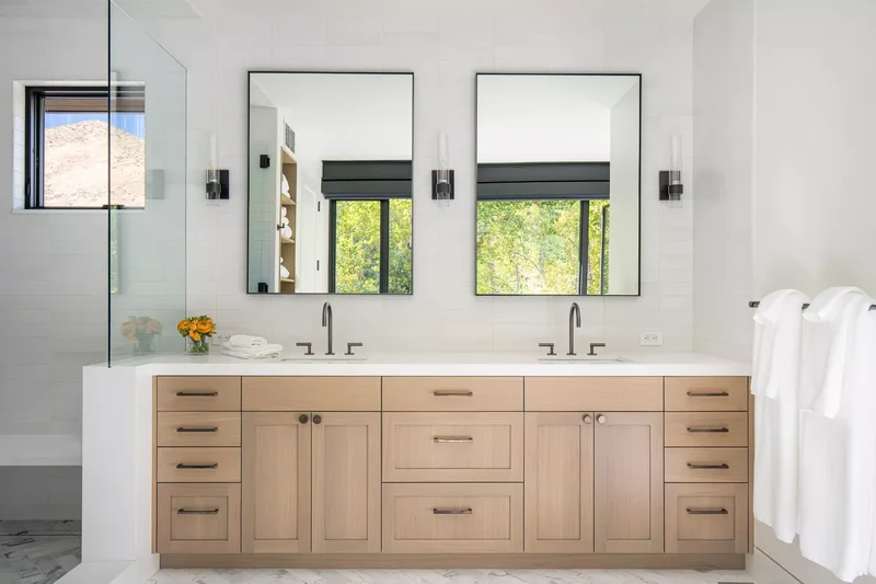 102 Beautiful Bathroom Design Ideas You'll Love to Recreate 64 Faux Windows