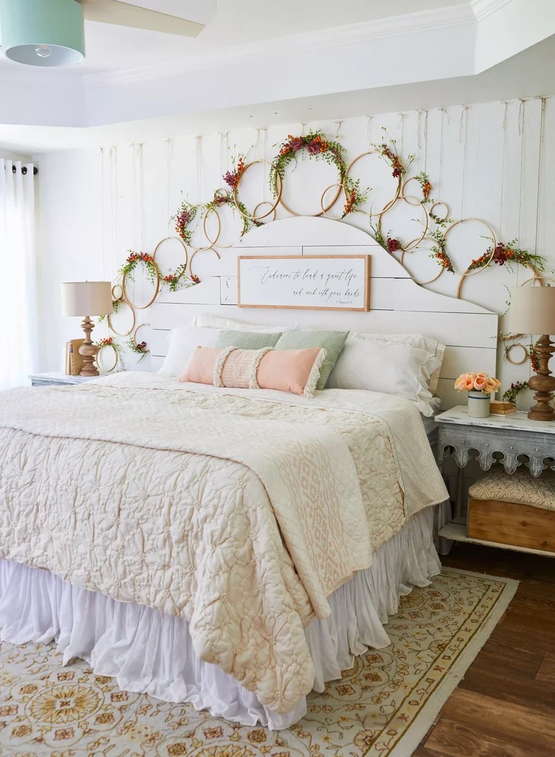 20 French Country Bedroom Ideas for Your Dream Sanctuary 13 Feminine French Country Bedroom