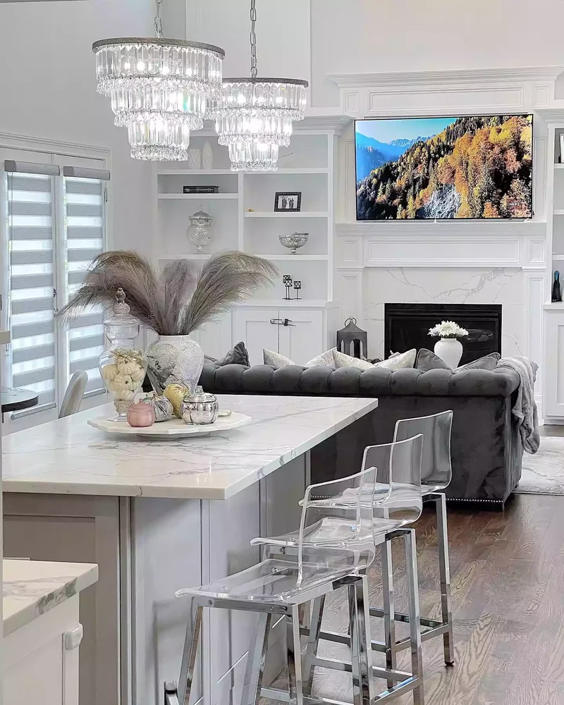 20 Kitchen Island Styling Ideas to Transform Your Space 9 Festive Vignette