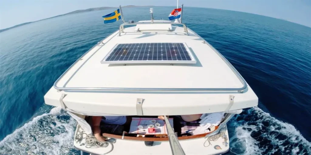 Finding the Right Solar Charger for Your Boat Battery
