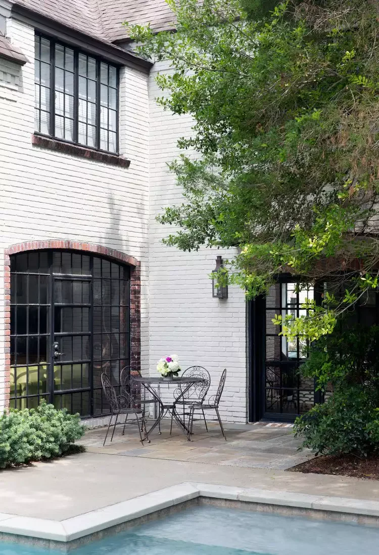 Flagstone Dining Patio