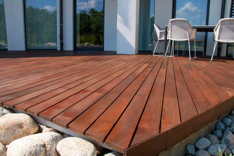 15 Deck Skirting Solutions to Enhance Your Outdoor Space 2 Floating Deck Skirting