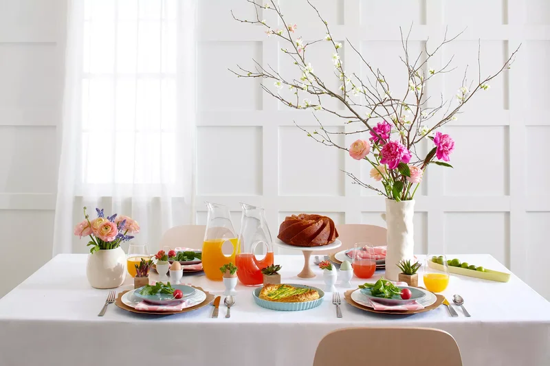 42 Easter Centerpiece Ideas and Table Decor for Spring 38 Floral Centerpiece with Branches