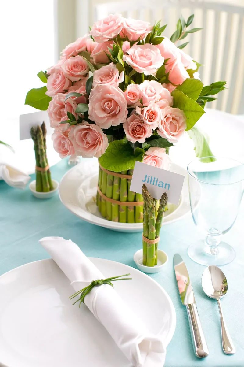 42 Easter Centerpiece Ideas and Table Decor for Spring 29 Flower Centerpiece with Asparagus