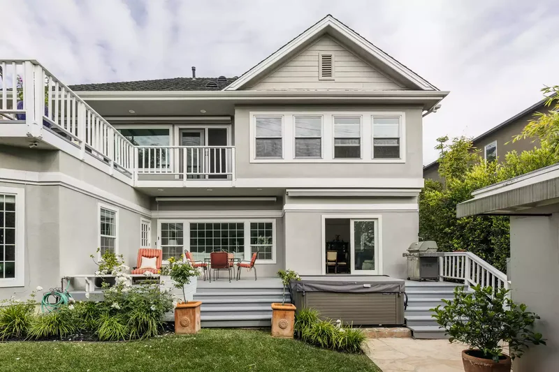 Flush-Mount Hot Tub Deck