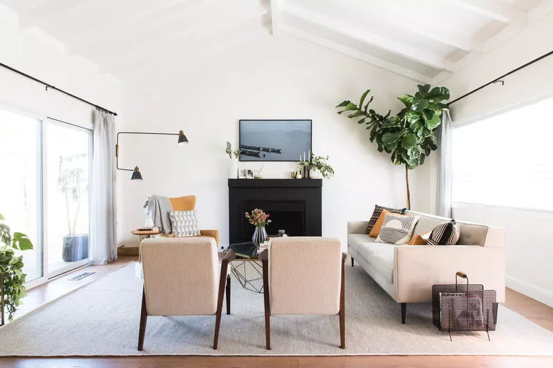 Focus on Natural Light