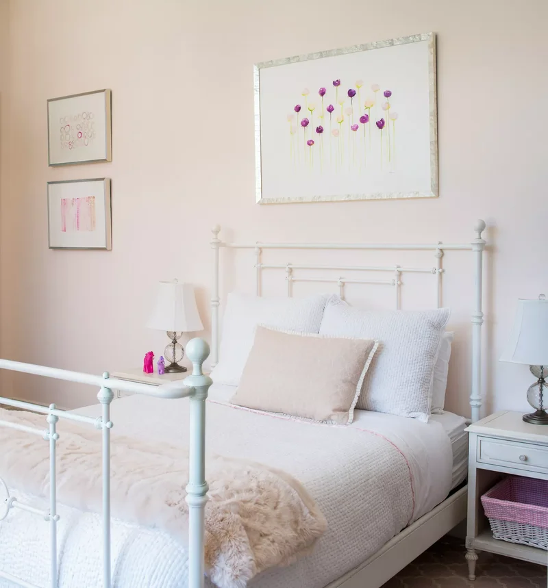 Frame Botanical Art in a Kid